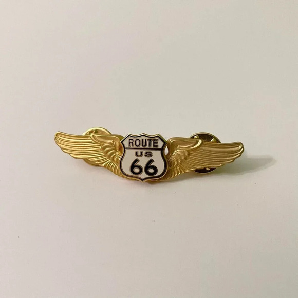 Route 66 Souvenir Wings Lapel Pin - Picture 1 of 9